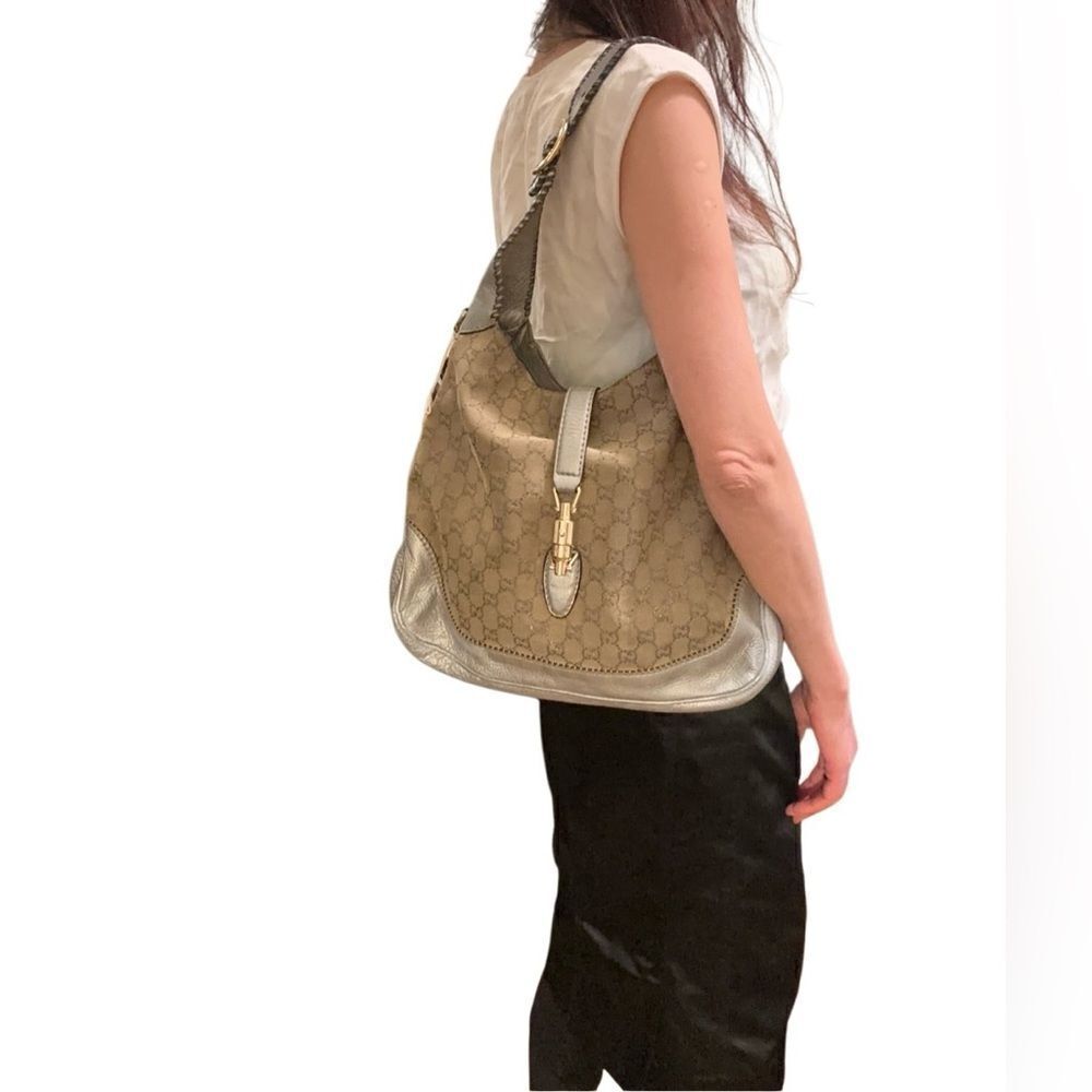 Gucci Jackie tote with piston lock